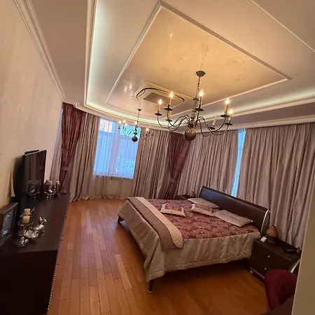 French Boulevard Luxury